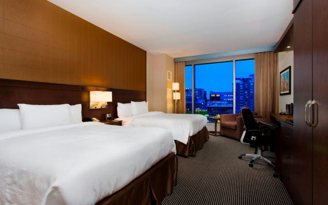 Courtyard by Marriott Montreal Downtown