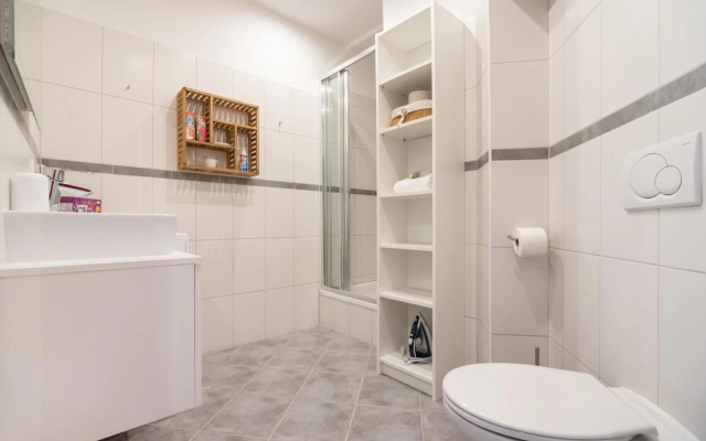 Cozy and central City Apartment at the Belvedere