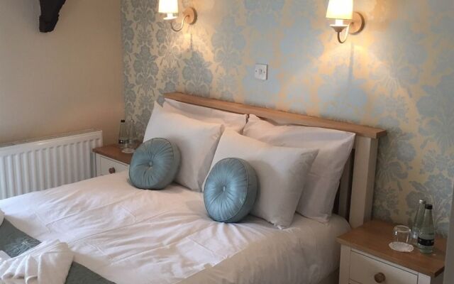 Fox Hall Inn