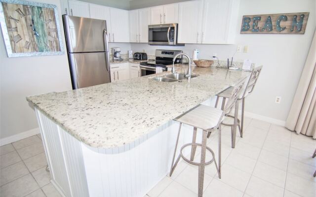 Pelican Beach Resort by Panhandle Getaways