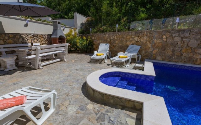 Cozy Holiday Home In Crikvenica With Private Swimming Pool