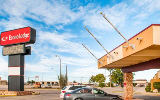 Econo Lodge Carlsbad Caverns Area