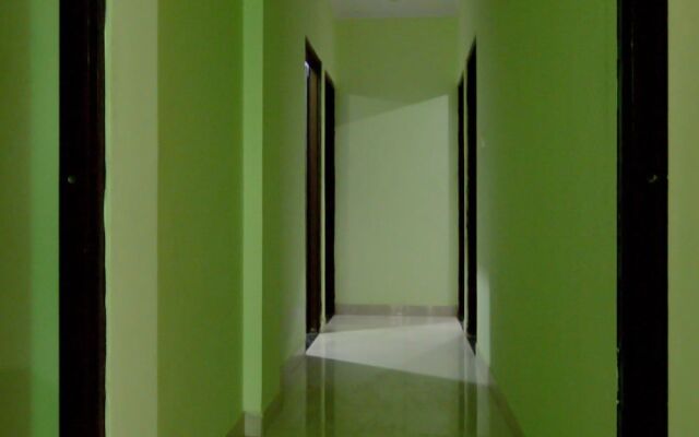Oyo Flagship 29595 Hotel Akash Executive