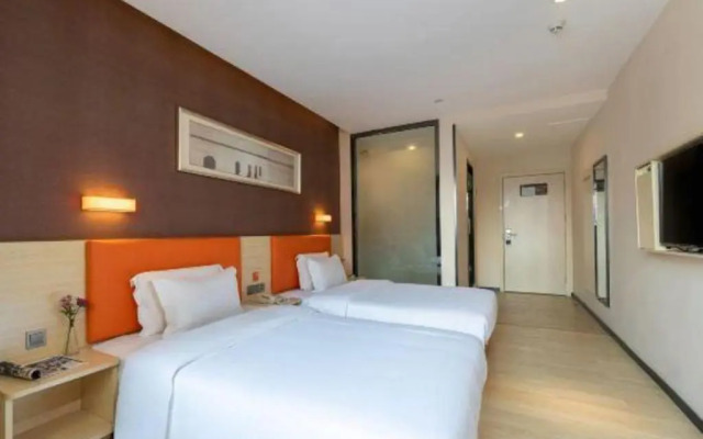 7 Days Premium Shenzhen Banan Airport T3 Terminal Branch