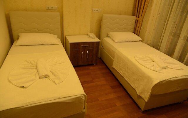 Derya Hotel