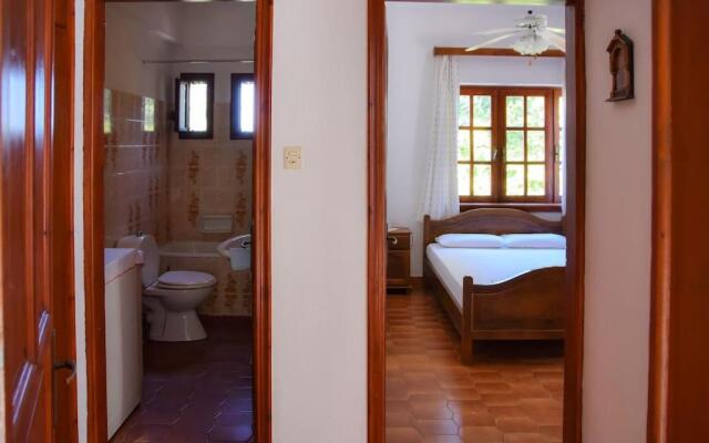 Apartment in a summer house with sea view