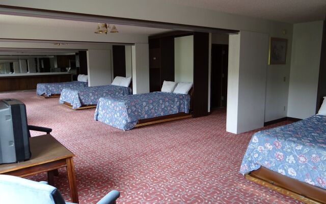 Bellevue Hotel & Suites