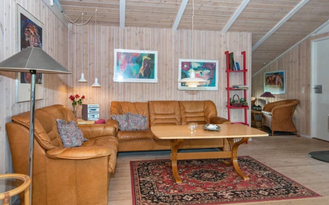 8 Person Holiday Home in Ebeltoft