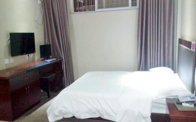 Ankang Fengtai Business Hotel