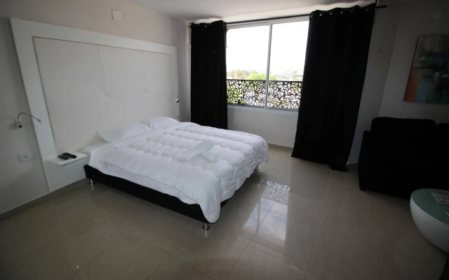 Rich Royal Suites