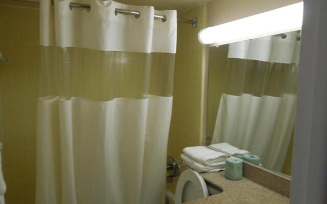 Belmont Inn And Suites