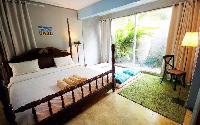 Surf House Hua Hin