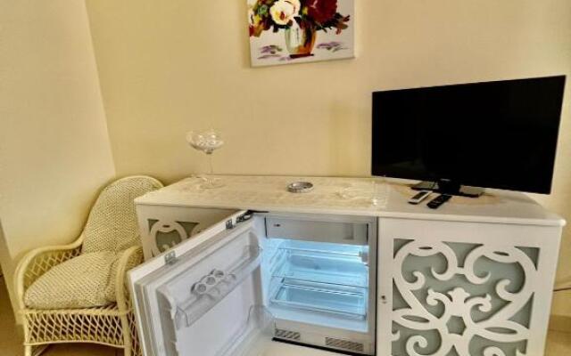 Short-Lets Sorrento center Apartment and Pool d33