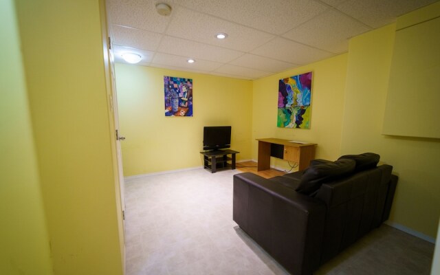 Lakewood's Local Living Quarters