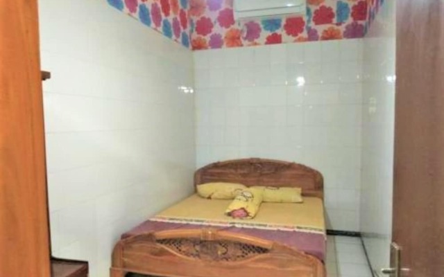 Intan Ijen Guest House