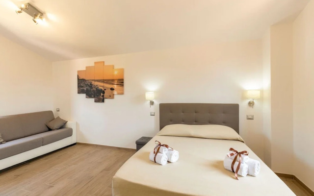 Apartment With Exclusive Swimming Pool