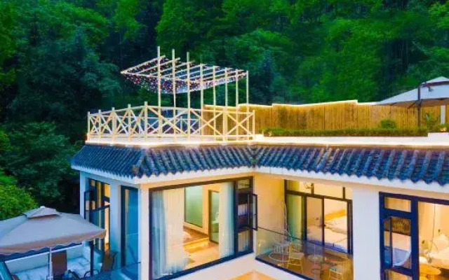 Qingcheng Mountain Know Village Private Tang Homestay