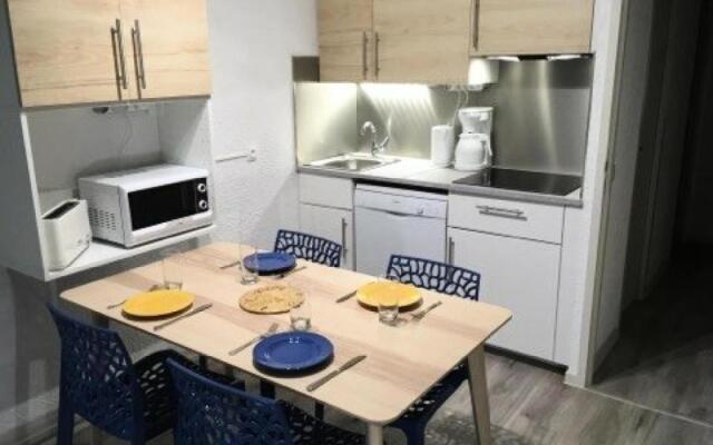 Résidence CHEVAL NOIR - 2 Pièces pour 5 Personnes 84