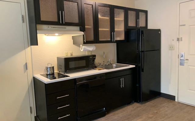 Candlewood Suites Raleigh Crabtree by IHG