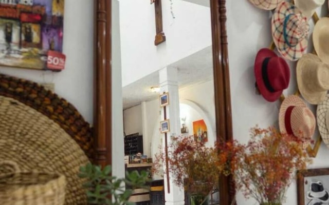 Aleros Hotel Boutique