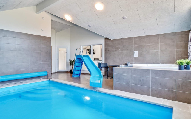 5 Star Holiday Home in Norre Nebel