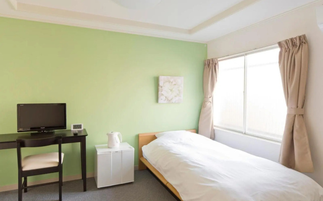 Shin-Okubo City Hotel – Guest Rooms – Tokyo