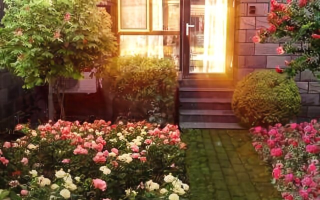 Parallel World Courtyard Hotel