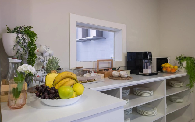 DAOS Suites Terrace Marbella