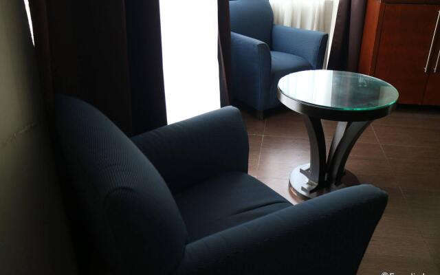 Avenue Suites Hotel