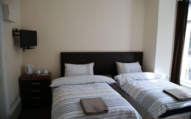 Portsmouth Inns