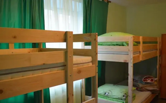 Guesthouse Zolotoy Surikat