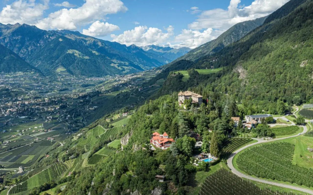 Relais & Chateaux Hotel Castel Fragsburg