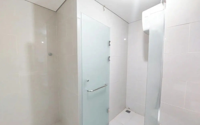 Homey And Compact 2Br Podomoro City Deli Medan Apartment