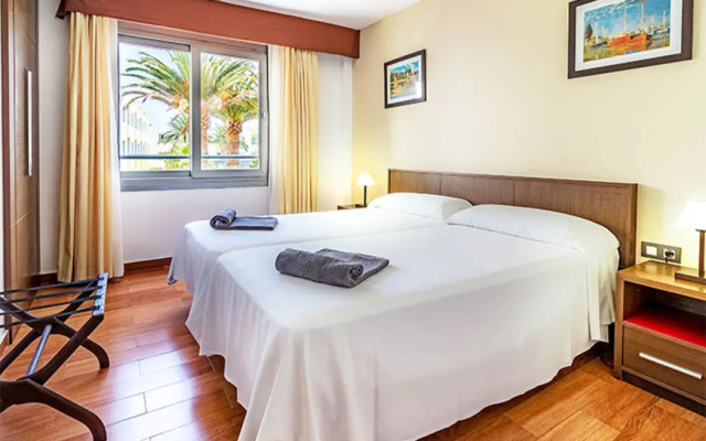 Livvo Corralejo Beach Hotel