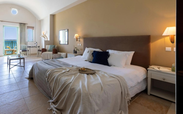 Giannoulis – Grand Bay Beach Resort - Adults Only