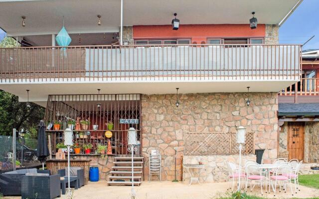 Rural apartment in Galapagar with bubble bath