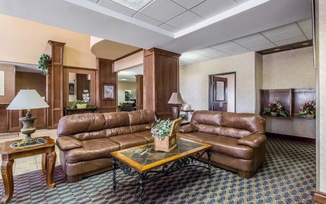 Comfort Inn & Suites