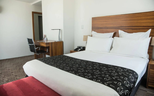 Cambridge Hotel
