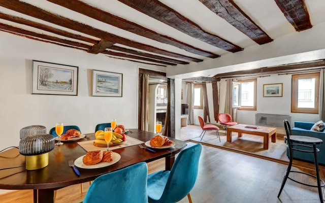Cozy 2BR in the Heart of Île Saint-Louis
