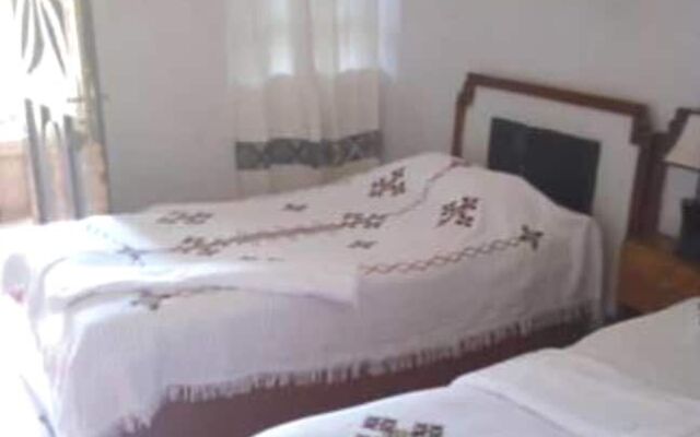 Asheton Hotel