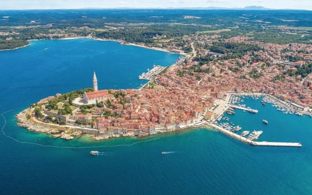 Awesome Home in Rovinj With Wifi and 2 Bedrooms