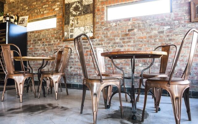 Rustique Boutique Hotel