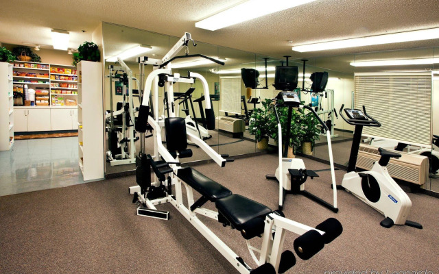 Sonesta Simply Suites Detroit Troy