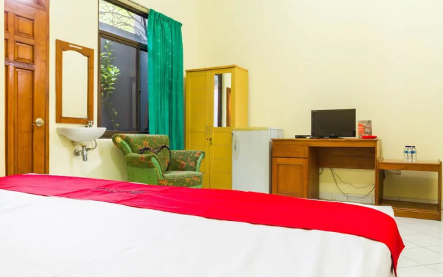 Reddoorz Near Grage City Mall 2