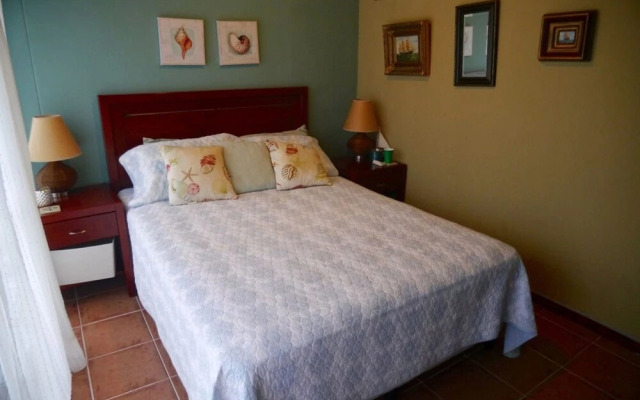 Room at Decameron Golf Course
