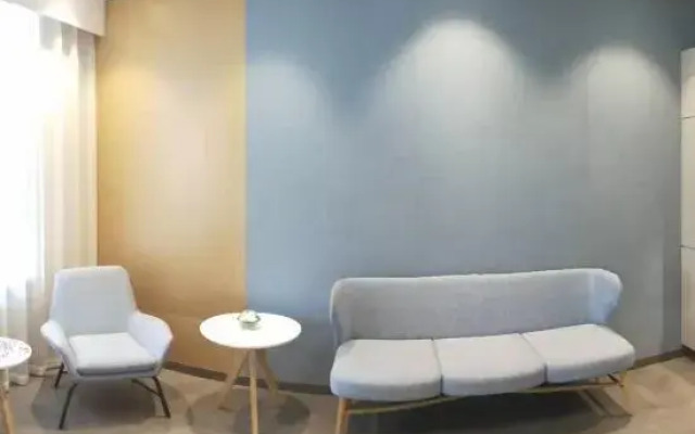 Home Inn neo (Changchun Qianjin Street Weixing Road)