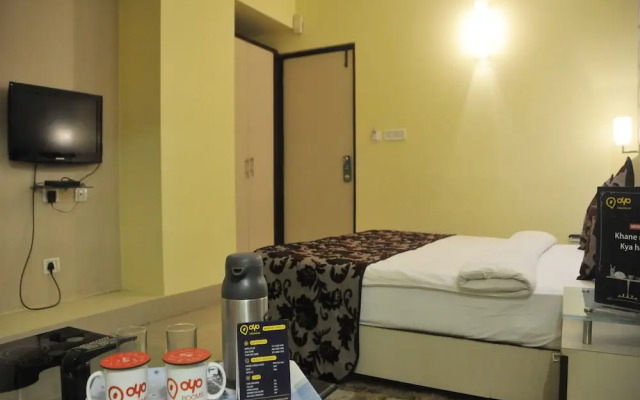 OYO 3353 Apartment Royal Residency