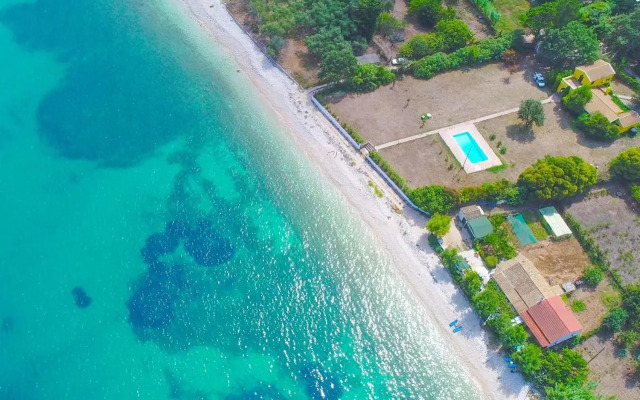 Beach House Varvara