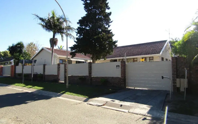 Yolonwabo bed and breakfast