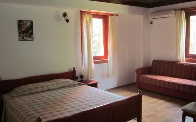 Shtastlivcite Family Hotel